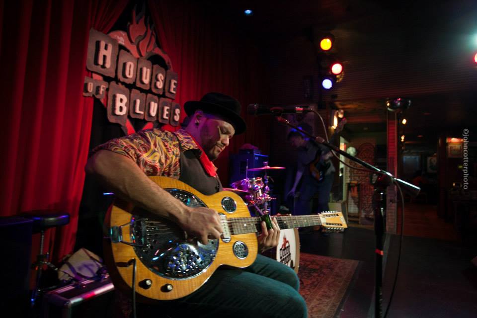 Talking Blues with Hector Anchondo